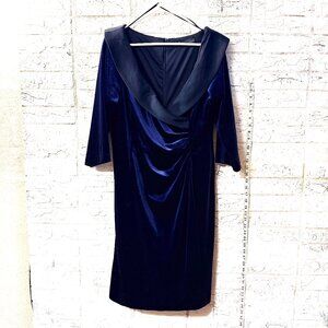 ✨ Leslie Fay Navy Velvet Cocktail Dress – Size 14 – Elegant Draped Front ✨